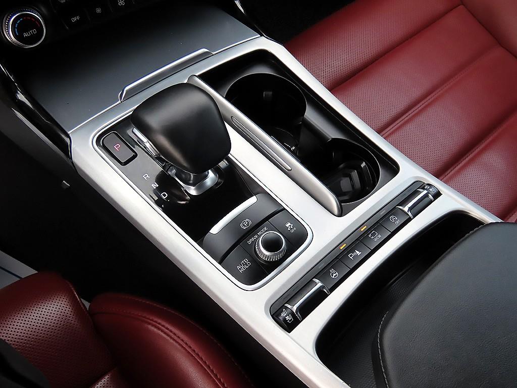 KIA Stinger - Vista 11