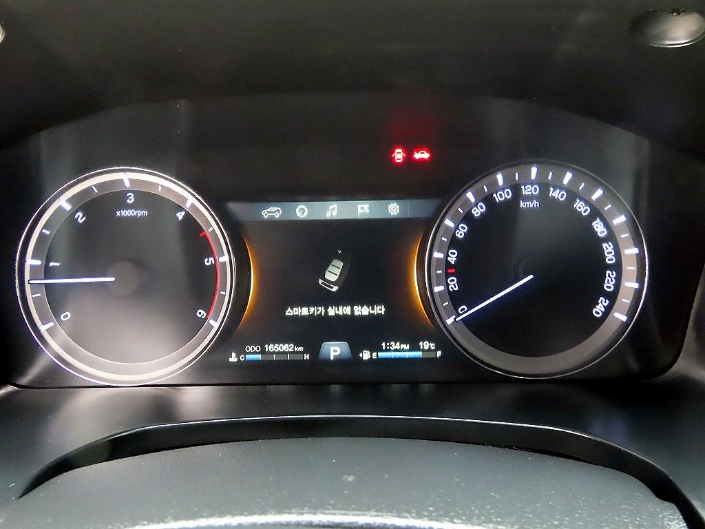 Ssangyong Rexton - Vista 9