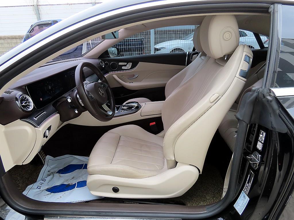 Mercedes Benz E class - Vista 5