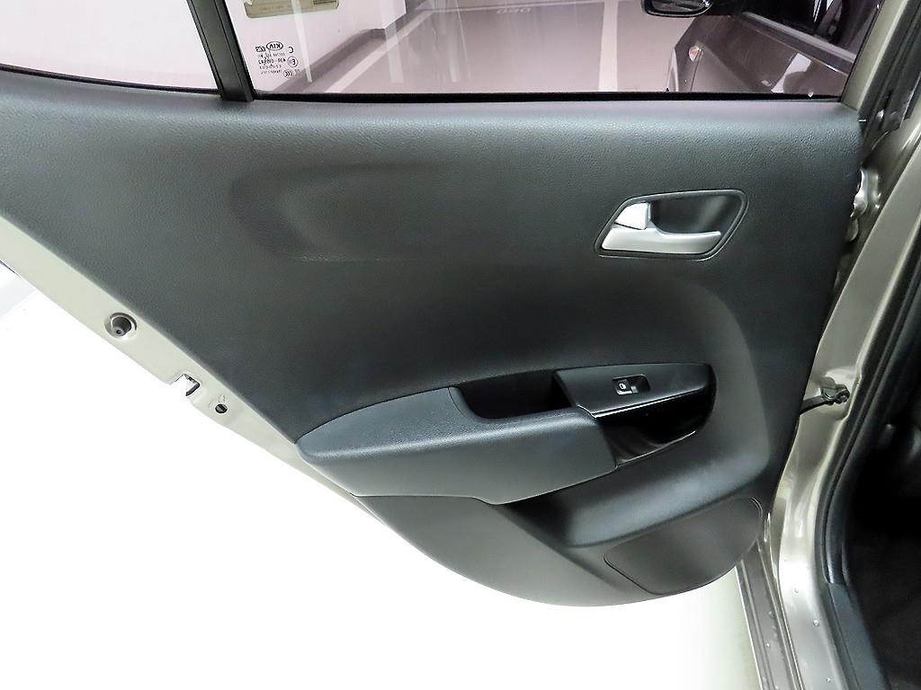 KIA Morning - Vista 12