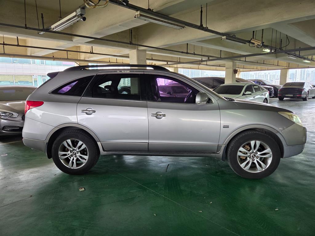 HYUNDAI Veracruz - Vista 5