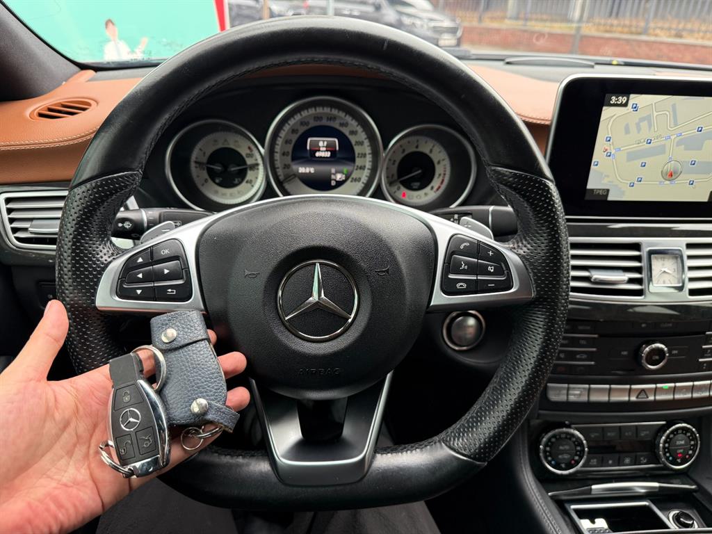 Mercedes Benz CLS Class 2017 Gris - Importación desde Corea - HF Imports Iquique - Foto 17