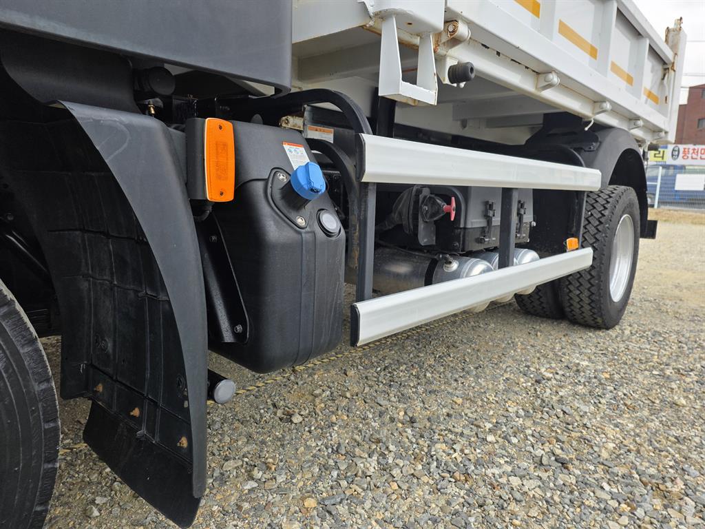 medium and large cargo dump 2023 Blanco - Importación desde Corea - HF Imports Iquique - Foto 20