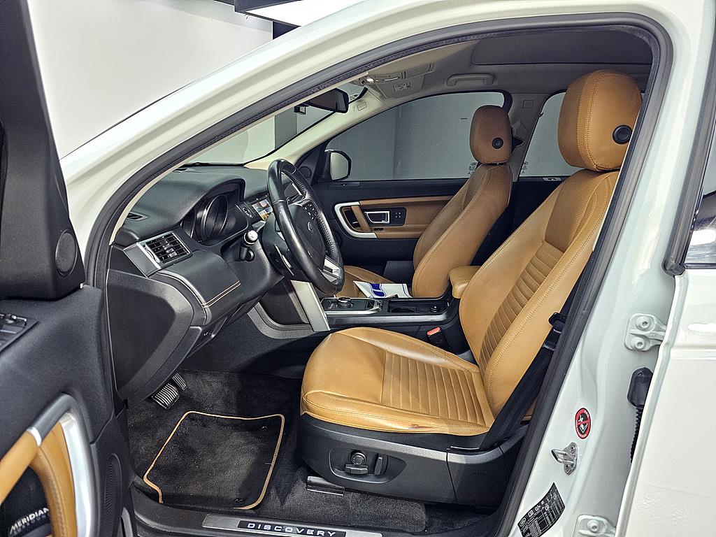 Land Rover Discovery Sports - Vista 8