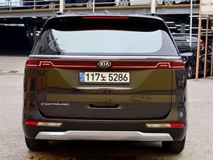 KIA Carnival - Vista 6