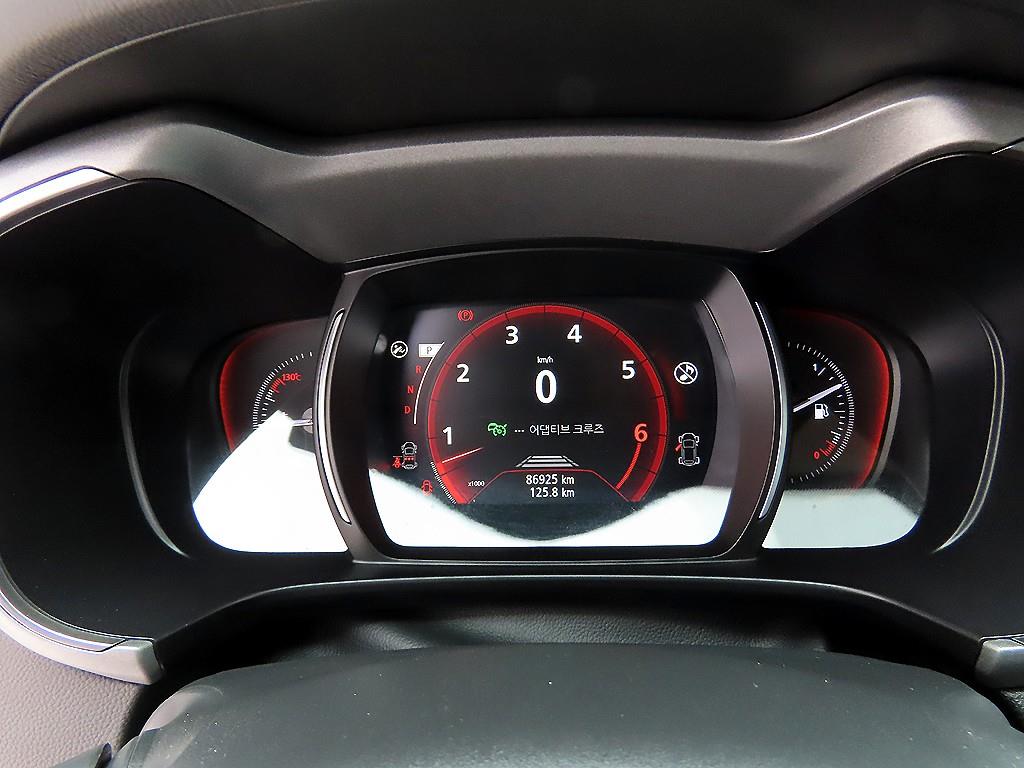 SAMSUNG QM6 - Vista 9