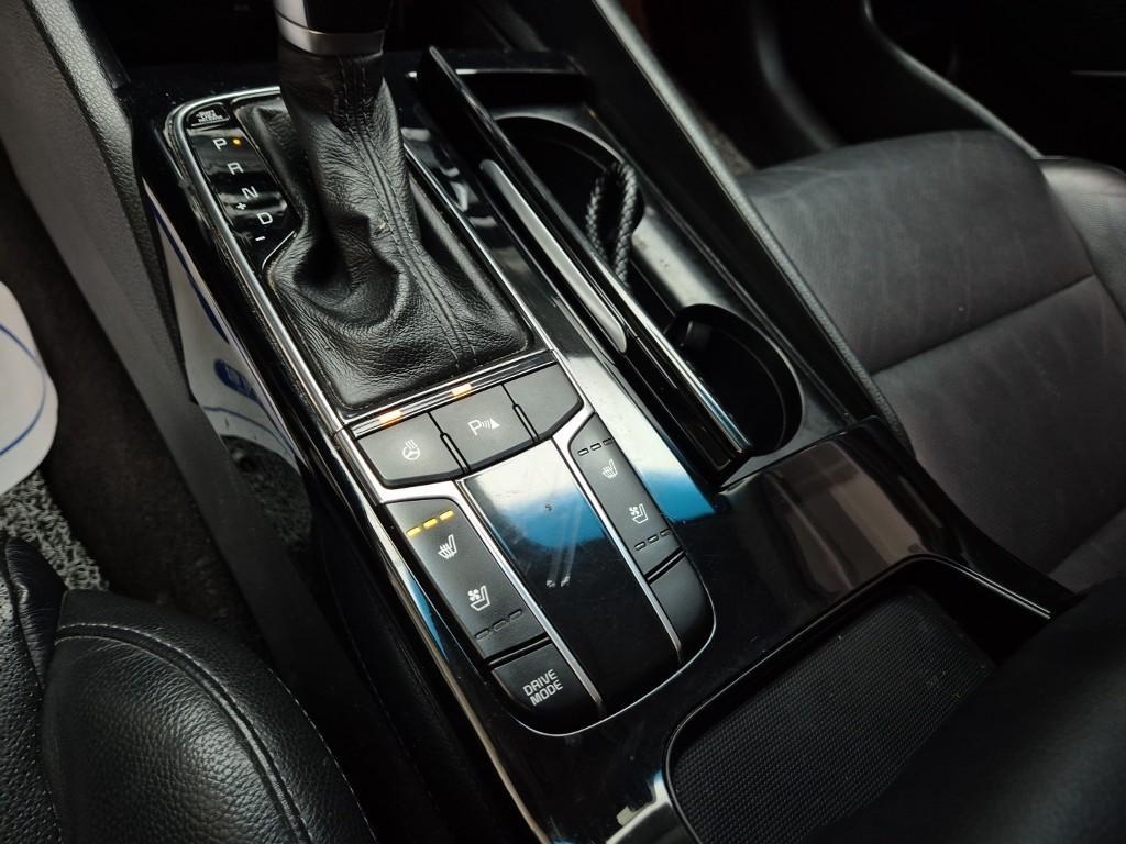 KIA K7 2016 Negro - Importación desde Corea - HF Imports Iquique - Foto 16