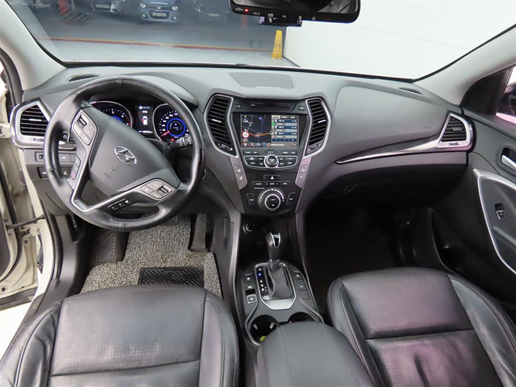 HYUNDAI Santa Fe - Vista 7