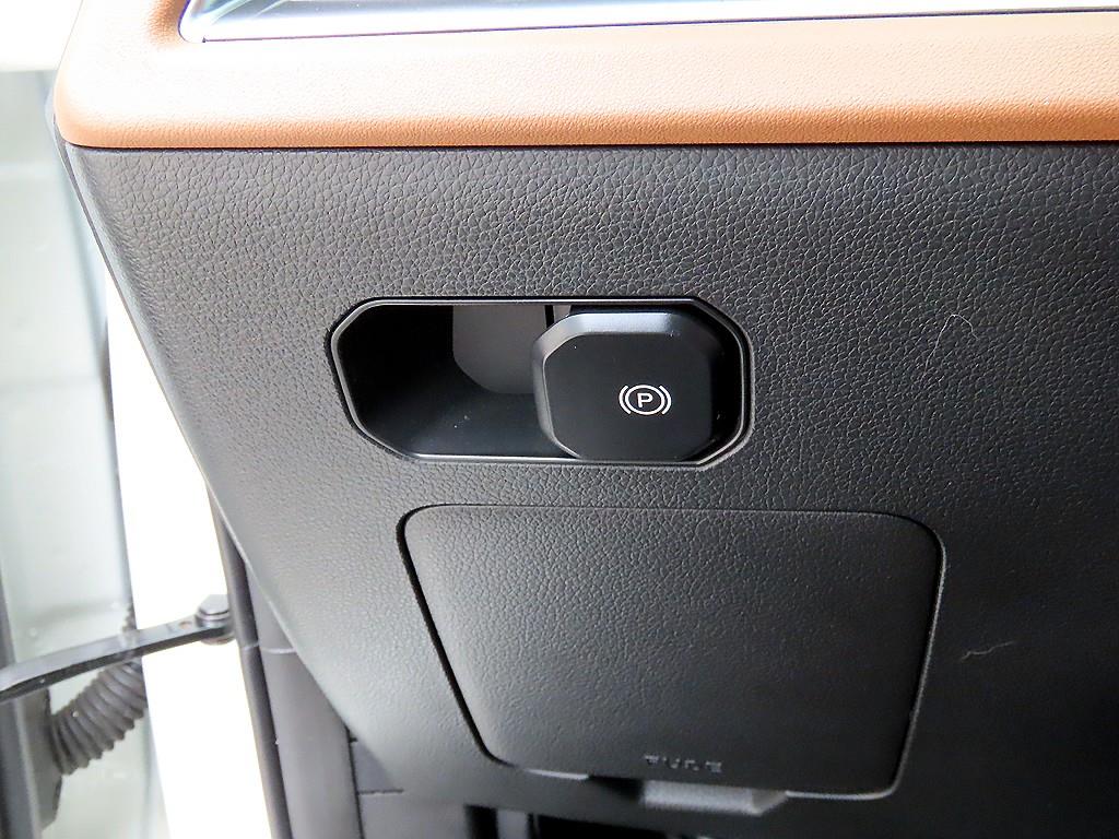 Ssangyong Torres - Vista 12