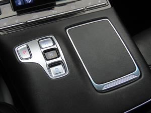 HYUNDAI Grandeur - Vista 12