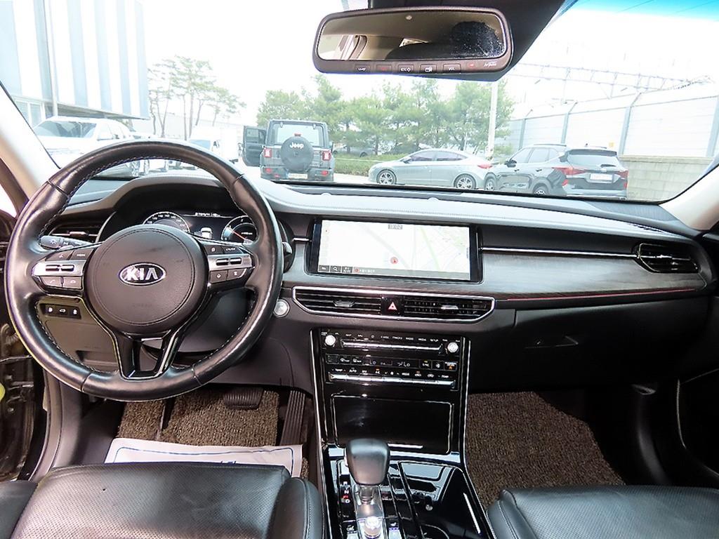 KIA K7 - Vista 7