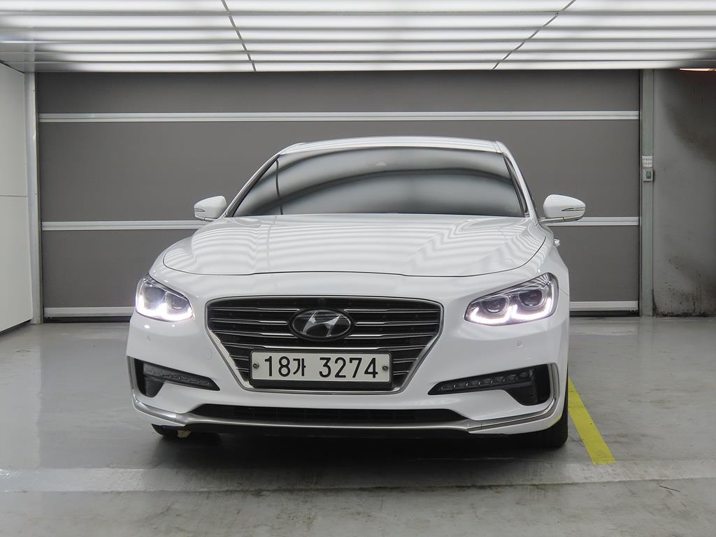 HYUNDAI Grandeur - Vista 2