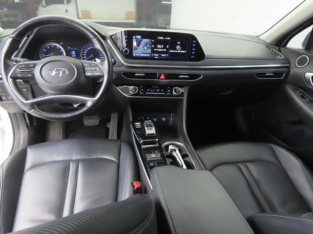 HYUNDAI Sonata - Vista 7