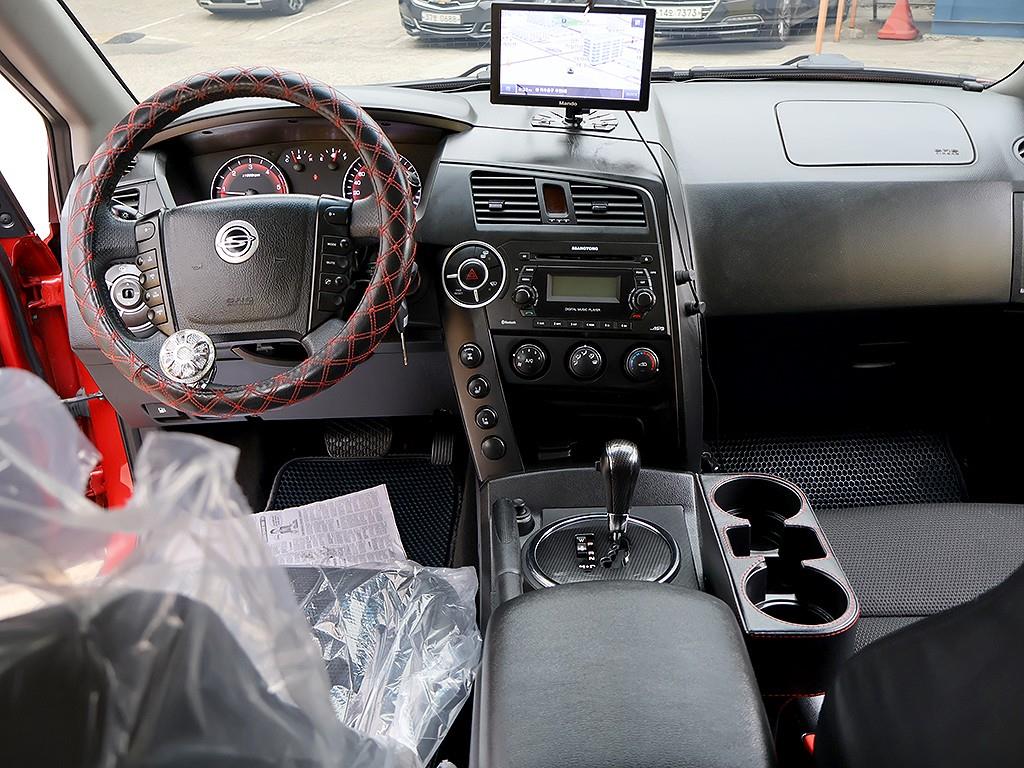 Ssangyong Korando - Vista 9