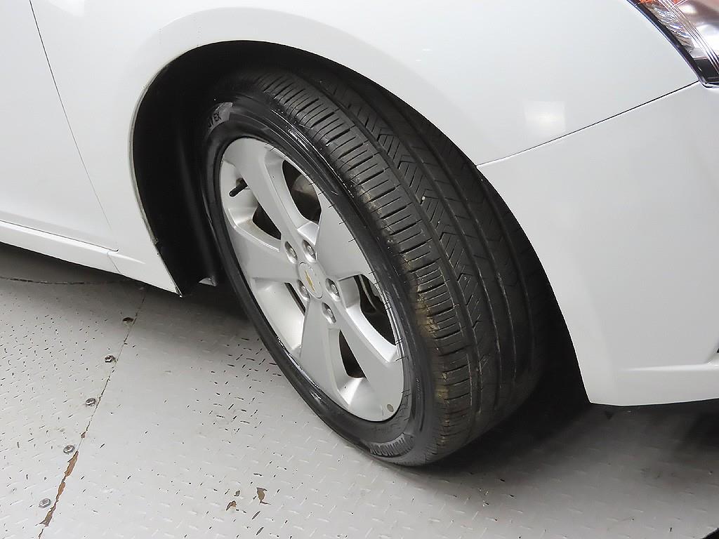 Chevrolet Cruise - Vista 9