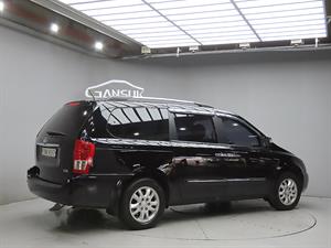 KIA Carnival - Vista 8