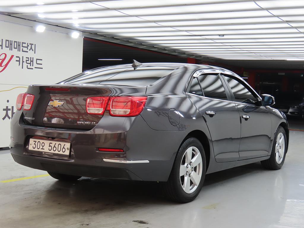 Chevrolet Malibu - Vista 4