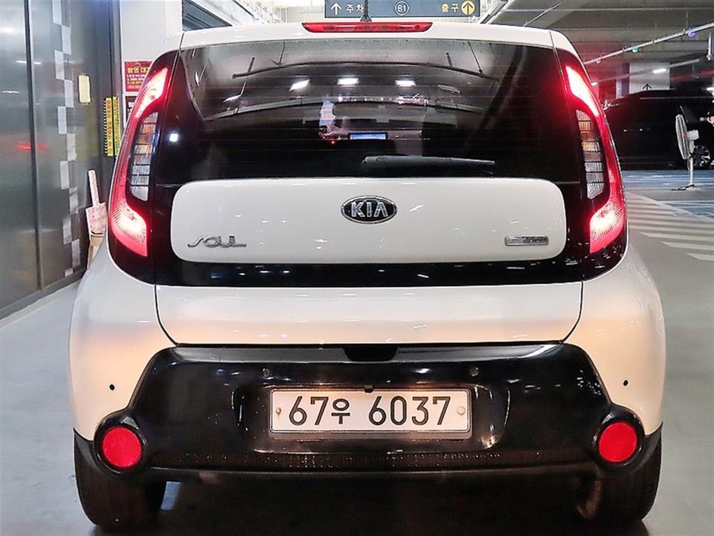 KIA Soul - Vista 5