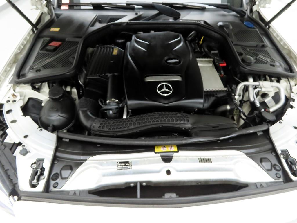 Mercedes Benz C Class 2015 Blanco - Importación desde Corea - HF Imports Iquique - Foto 20