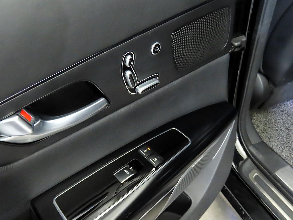 KIA K9 2013 Negro - Importación desde Corea - HF Imports Iquique - Foto 15