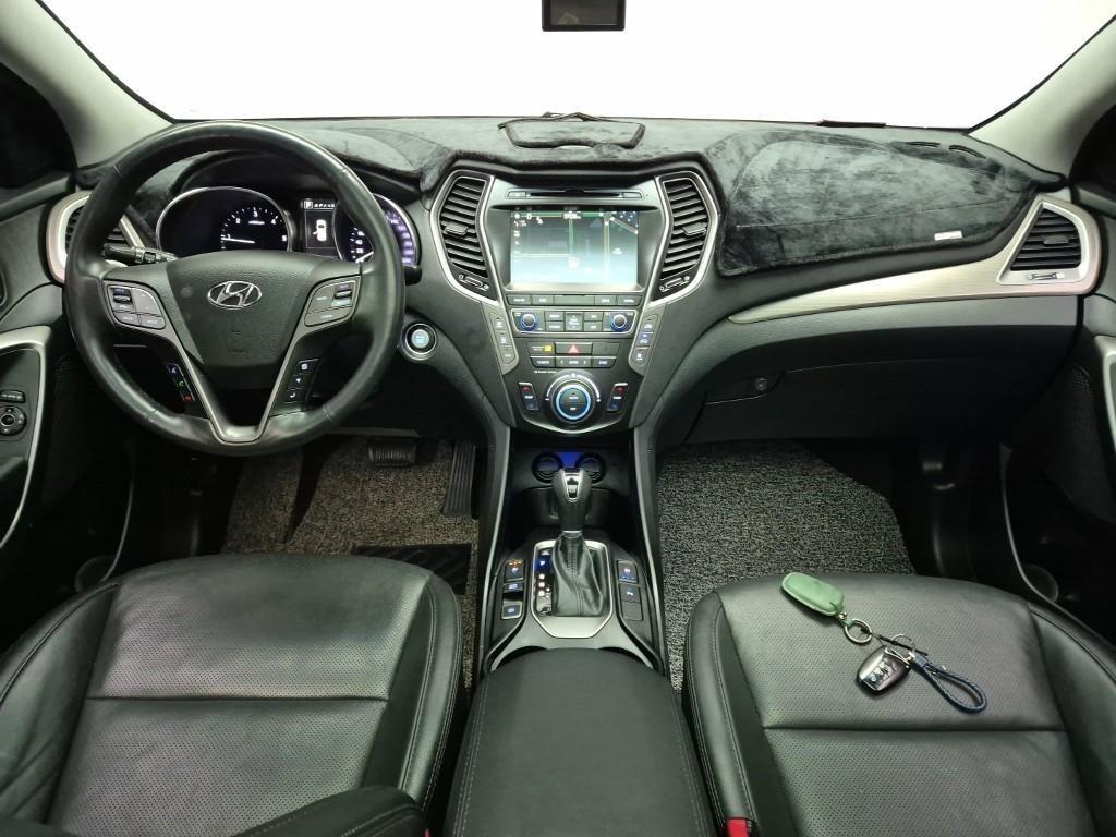 HYUNDAI Maxcruz - Vista 7