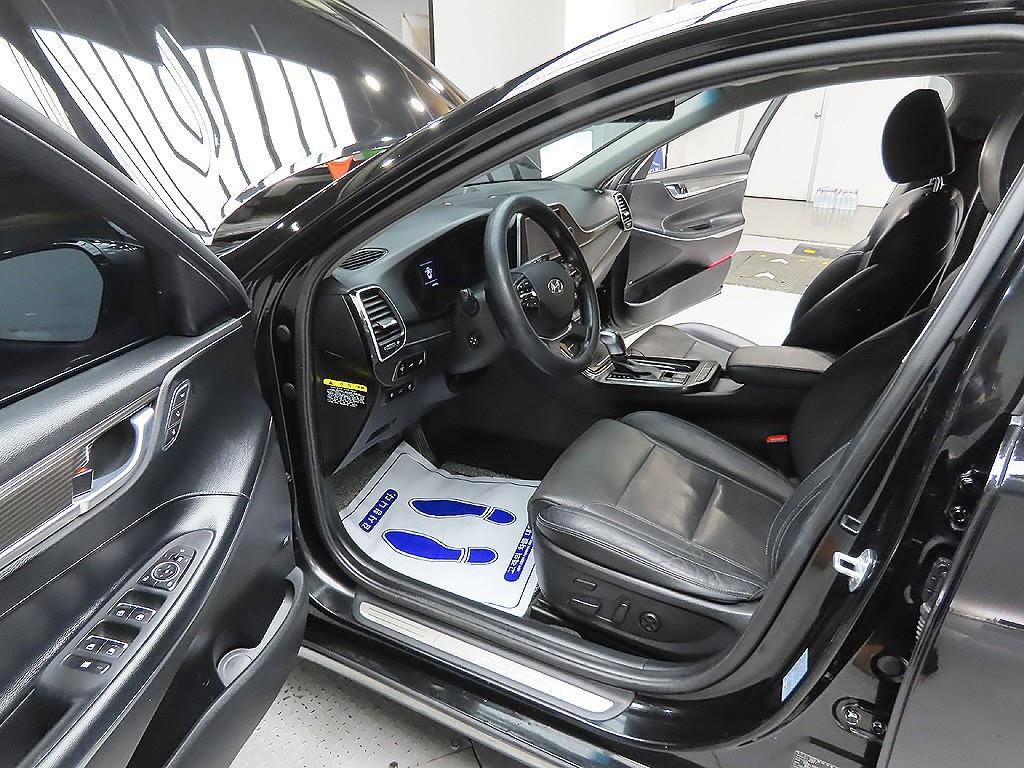 HYUNDAI Grandeur 2018 Negro - Importación desde Corea - HF Imports Iquique - Foto 10