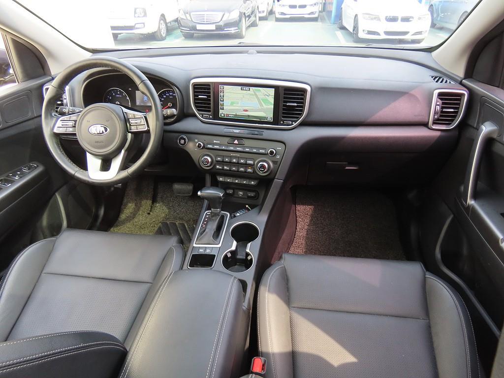 KIA Sportage - Vista 5