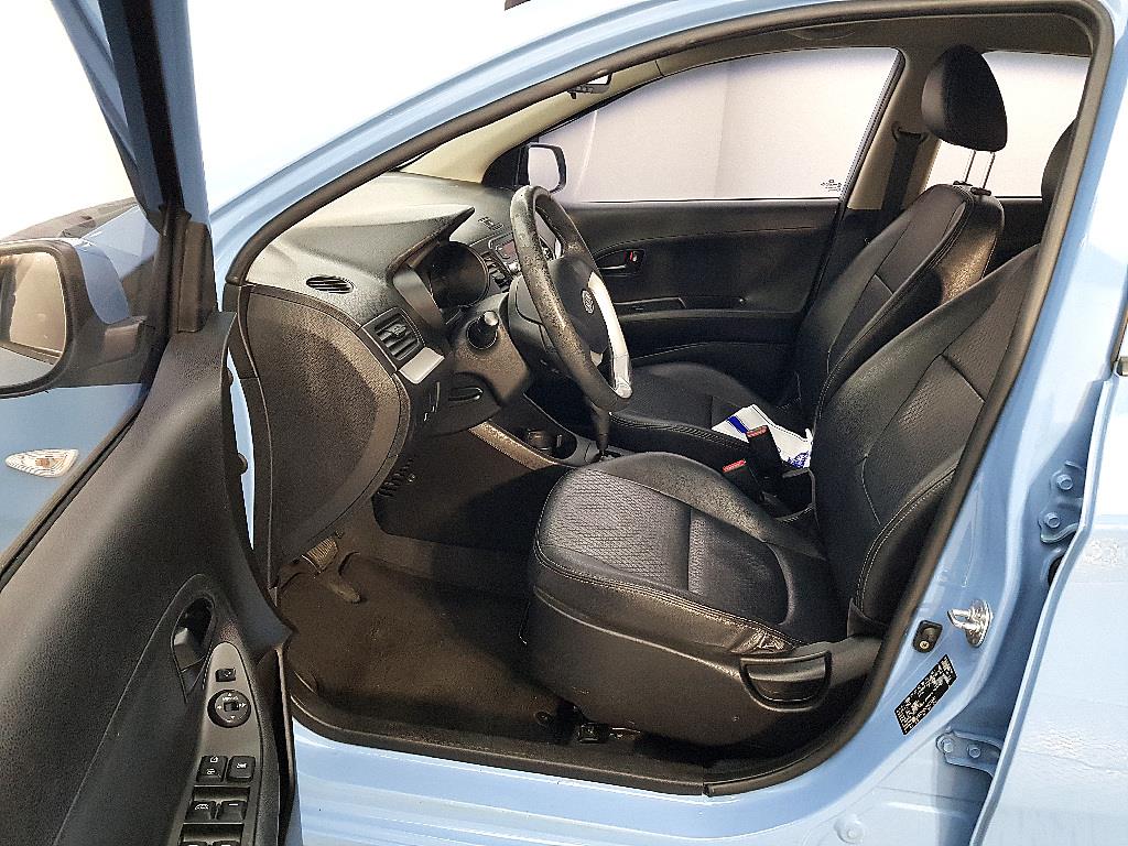 KIA Morning - Vista 8