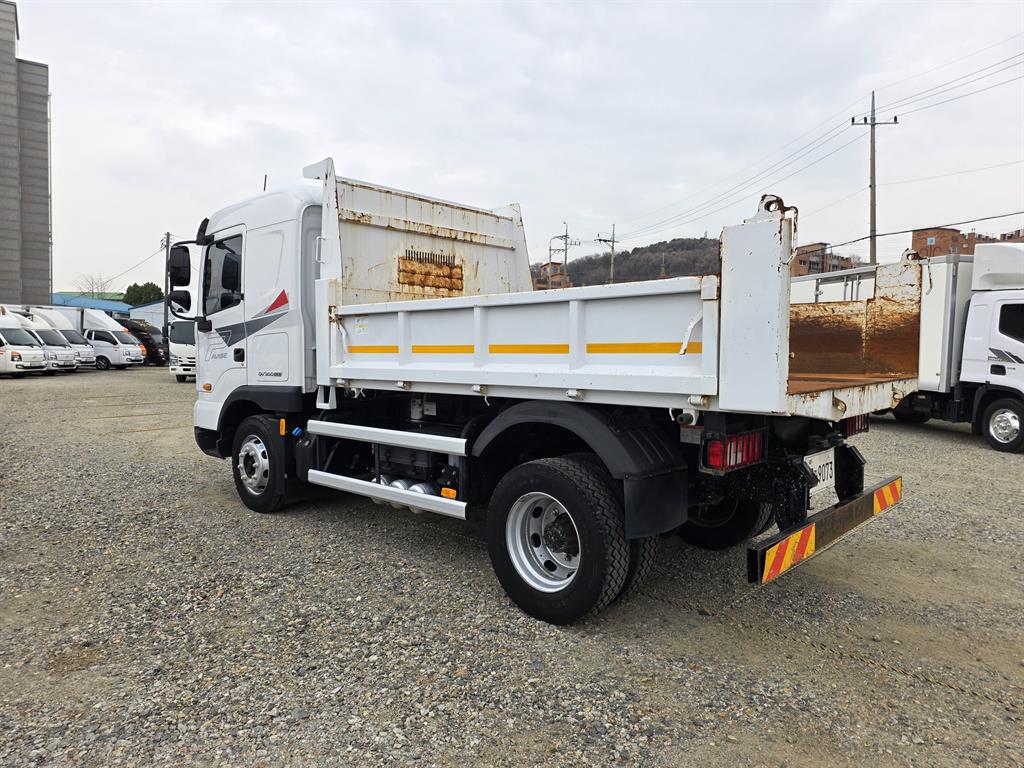 medium and large cargo dump - Vista 6