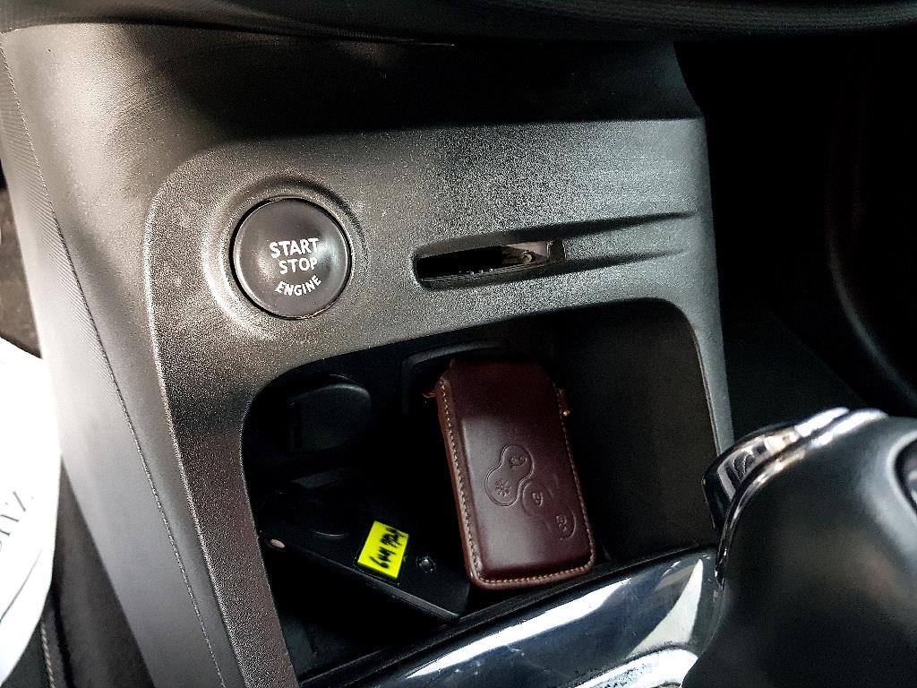 SAMSUNG QM3 2015 Blanco - Importación desde Corea - HF Imports Iquique - Foto 15