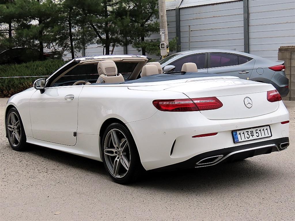 Mercedes Benz E class - Vista 7