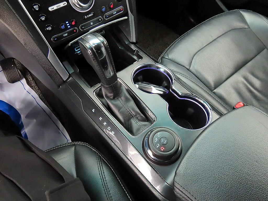 Ford Explorer - Vista 10