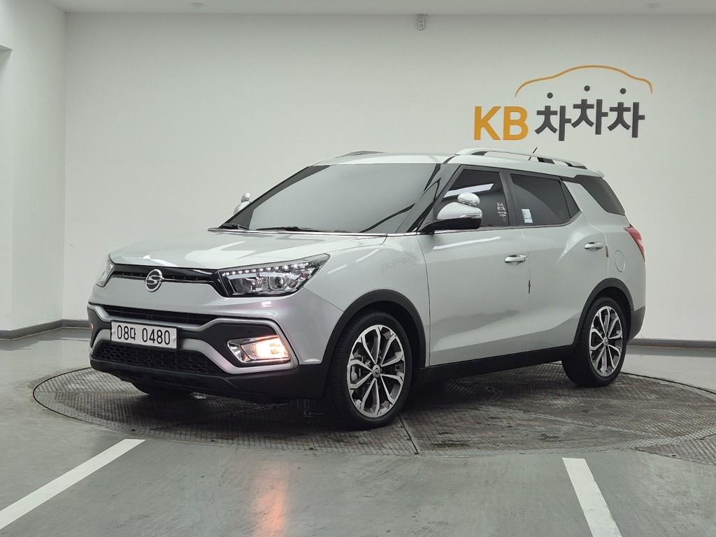 Ssangyong Tivoli 2017 Plateado - Importación desde Corea - HF Imports Iquique - Foto 1