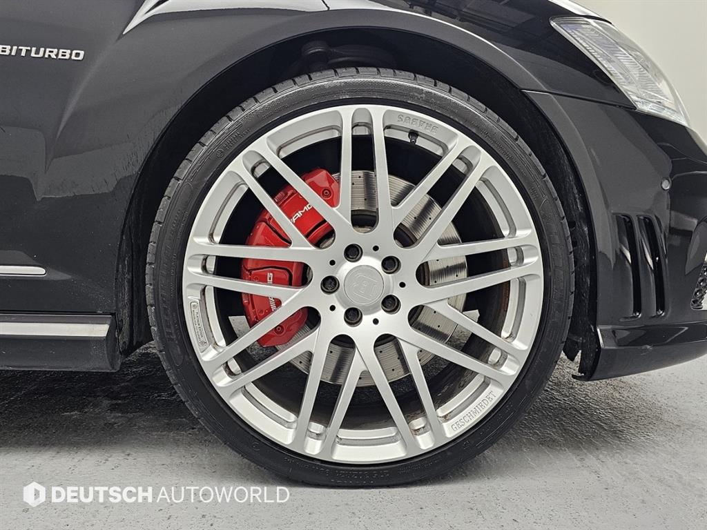 Mercedes Benz S Class - Vista 5