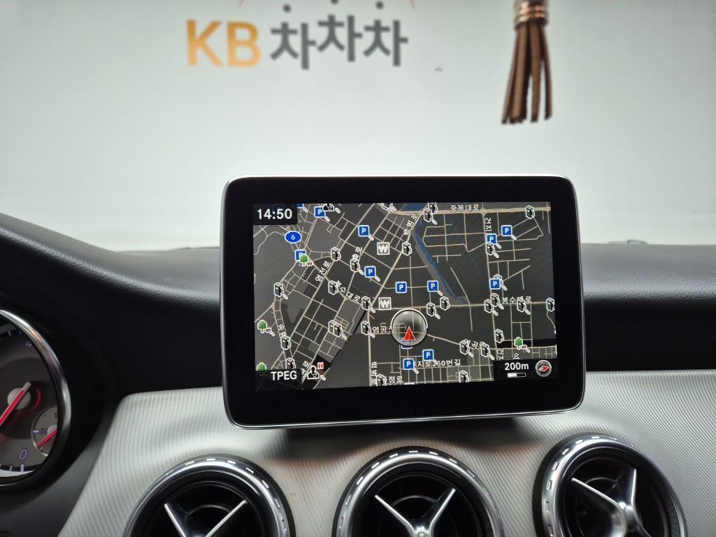 Mercedes Benz GLA Class 2016 Blanco - Importación desde Corea - HF Imports Iquique - Foto 14