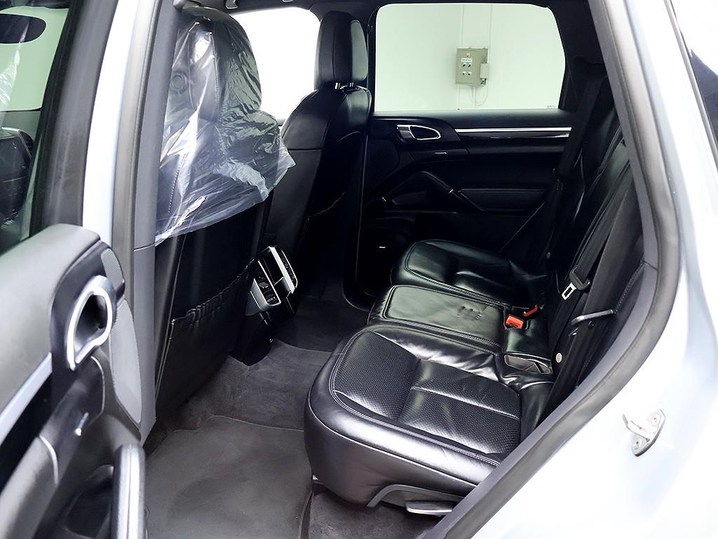 Porsche Cayenne 2017 Plateado - Importación desde Corea - HF Imports Iquique - Foto 12