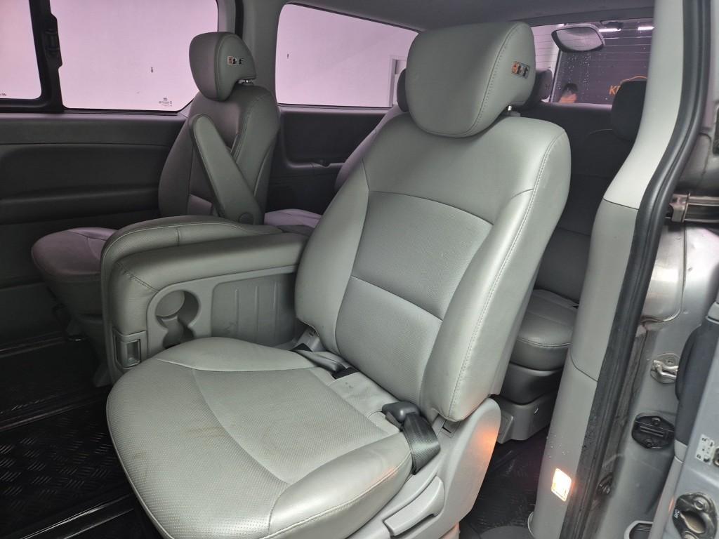 HYUNDAI Starex 2020 Plateado - Importación desde Corea - HF Imports Iquique - Foto 14