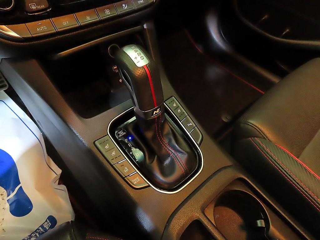 HYUNDAI i30 - Vista 12