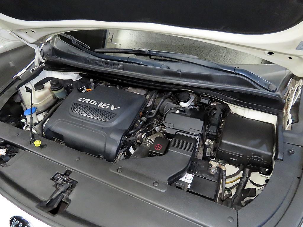 KIA Carnival 2016 Blanco - Importación desde Corea - HF Imports Iquique - Foto 19