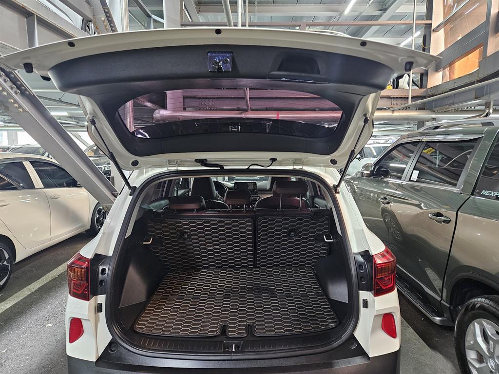 KIA Seltos - Vista 5