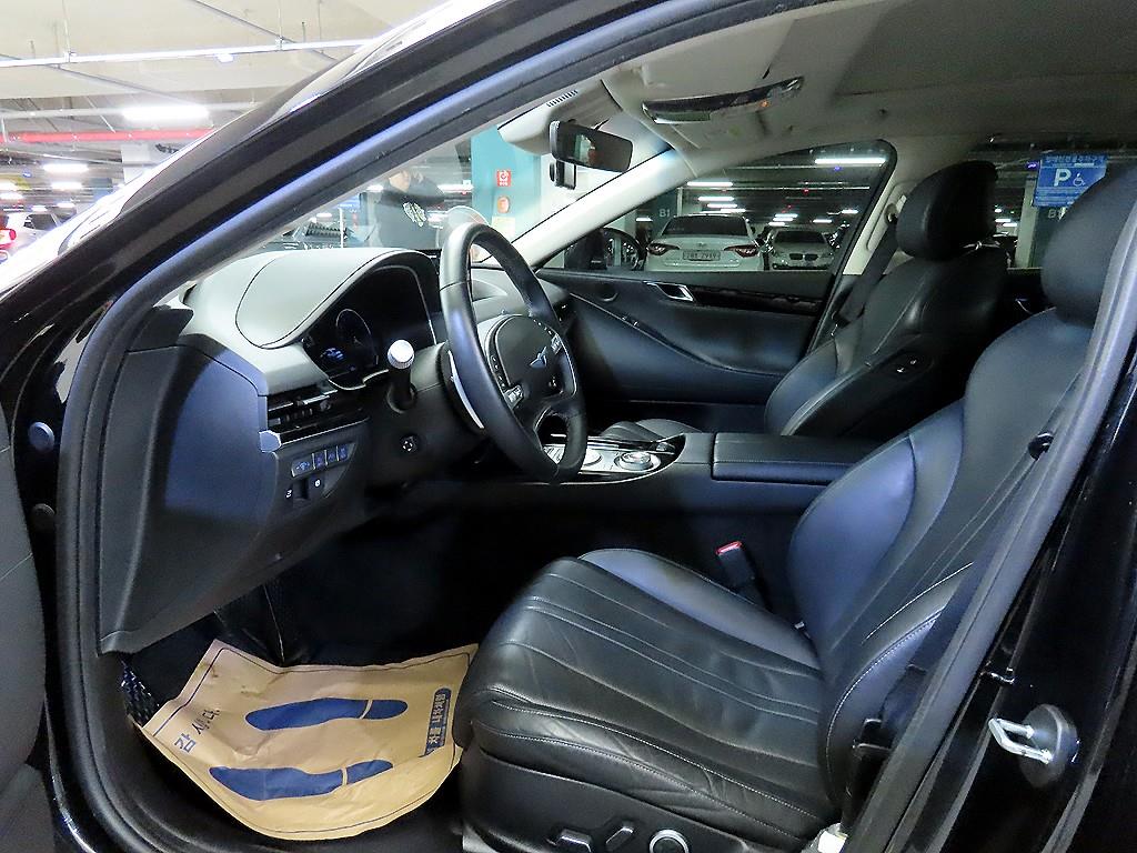 Genesis G80 - Vista 6