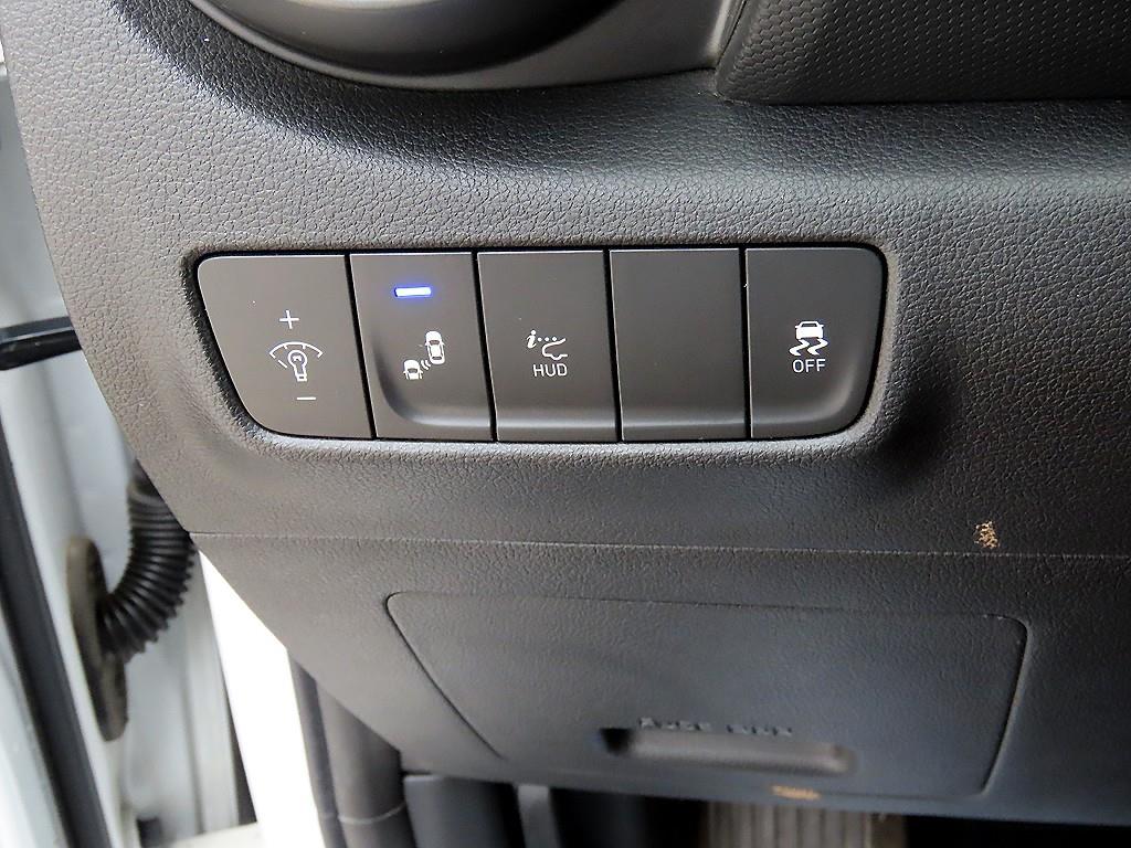 HYUNDAI Kona 2018 Blanco - Importación desde Corea - HF Imports Iquique - Foto 13