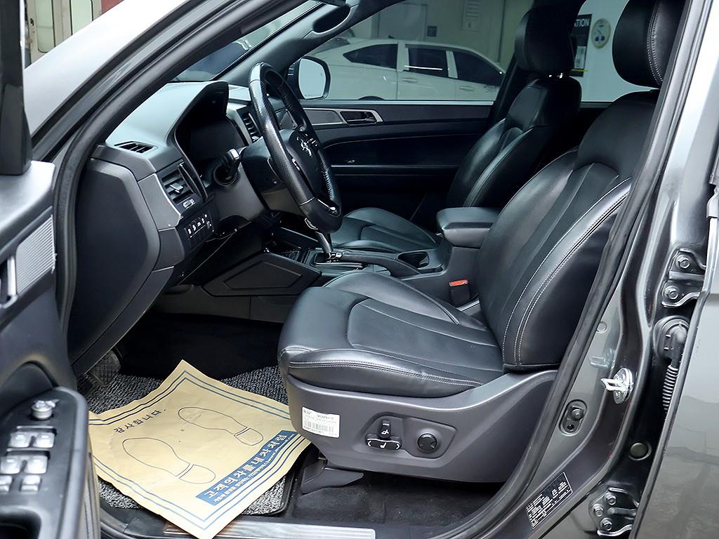 Ssangyong Rexton 2022 Negro - Importación desde Corea - HF Imports Iquique - Foto 11