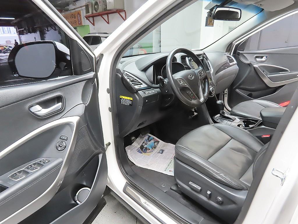 HYUNDAI Santa Fe 2015 Blanco - Importación desde Corea - HF Imports Iquique - Foto 9