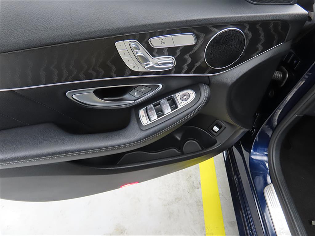 Mercedes Benz C Class 2017 Azul - Importación desde Corea - HF Imports Iquique - Foto 14