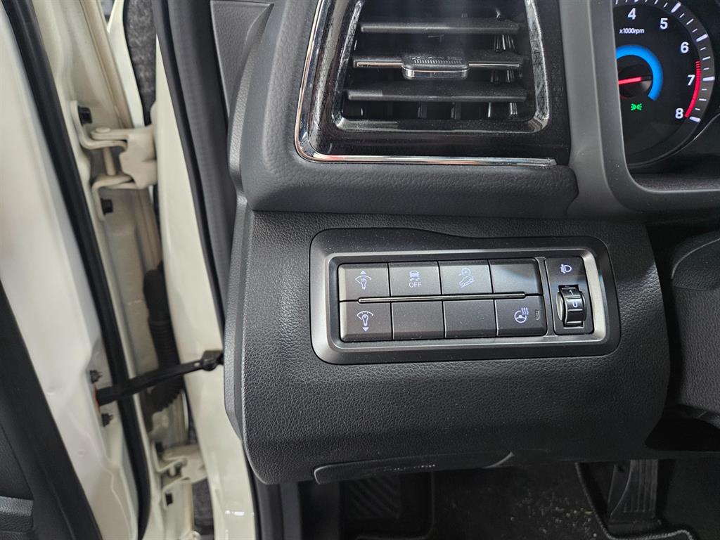 Ssangyong Tivoli - Vista 11