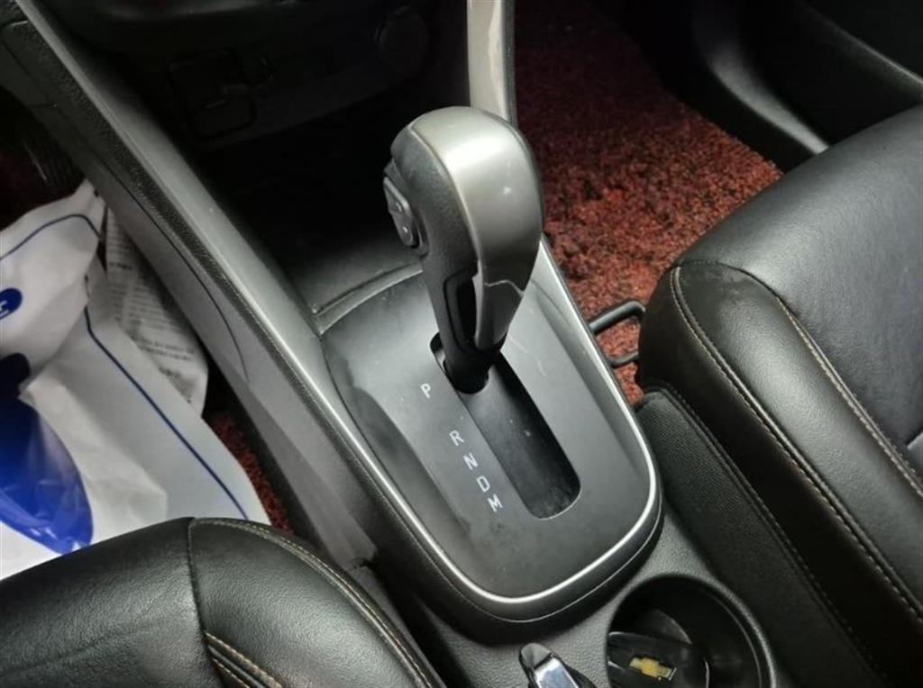 Chevrolet Trax - Vista 8