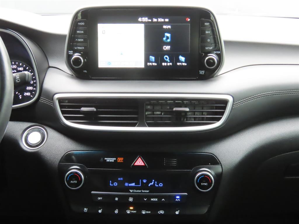 HYUNDAI Tucson 2019 Blanco - Importación desde Corea - HF Imports Iquique - Foto 10