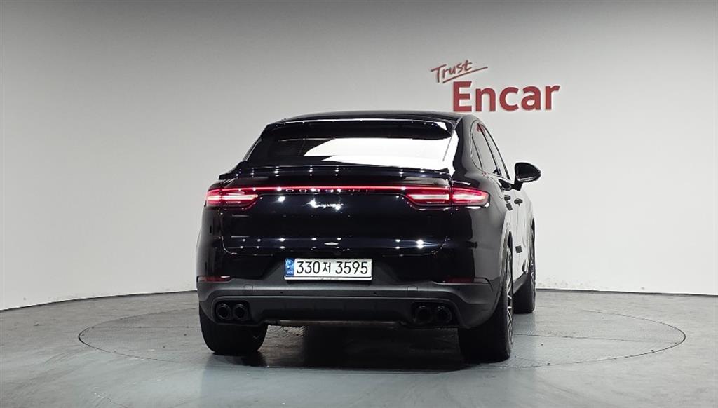 Porsche Cayenne - Vista 4