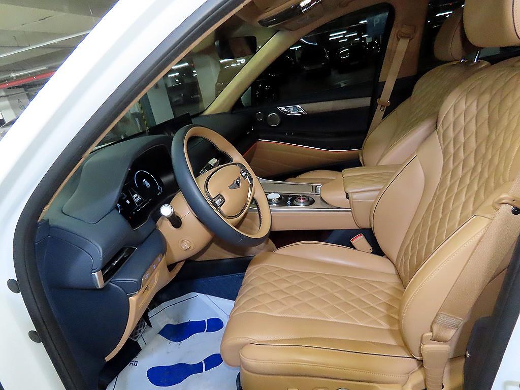 Genesis GV80 - Vista 6